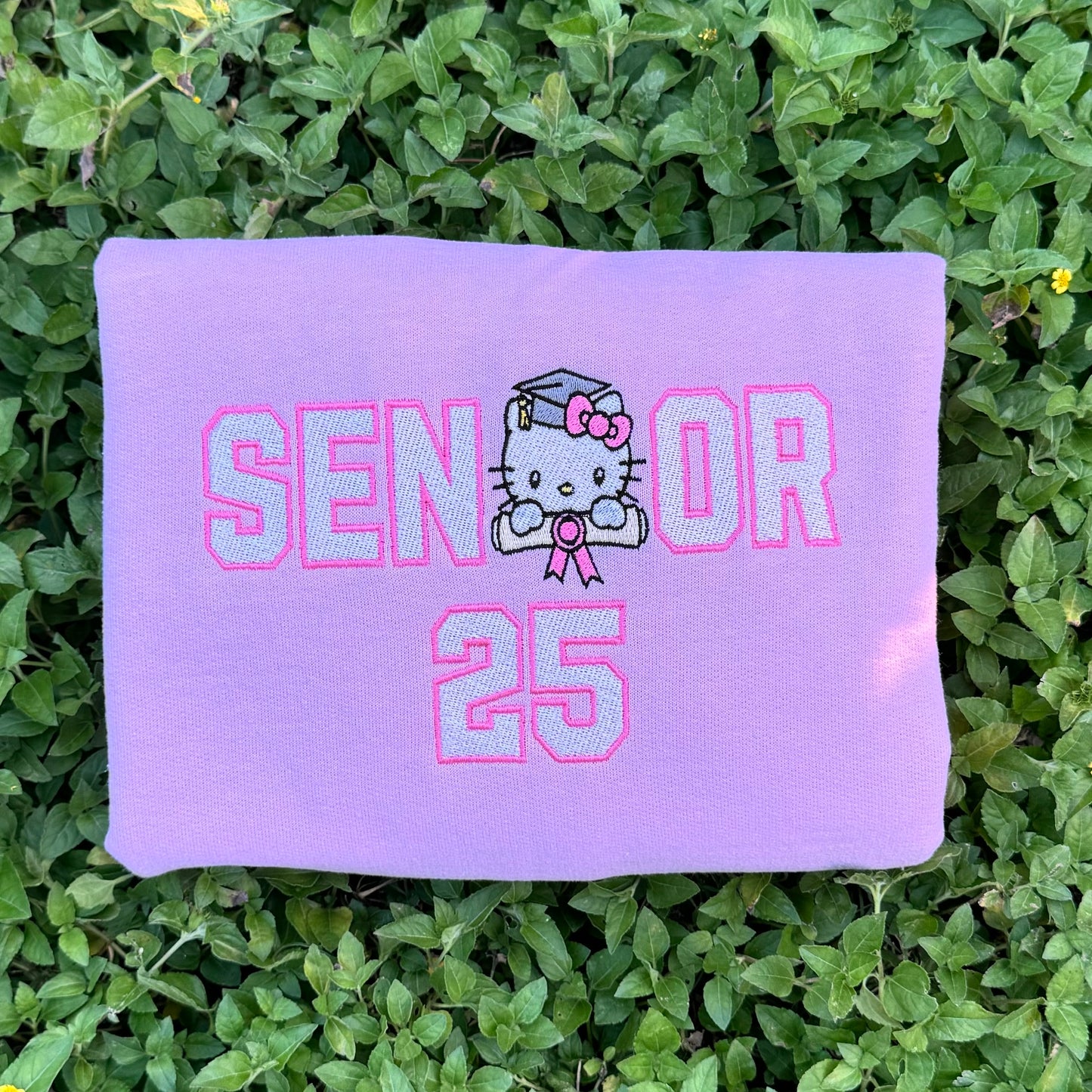 Senior 2025 Hello Kitty